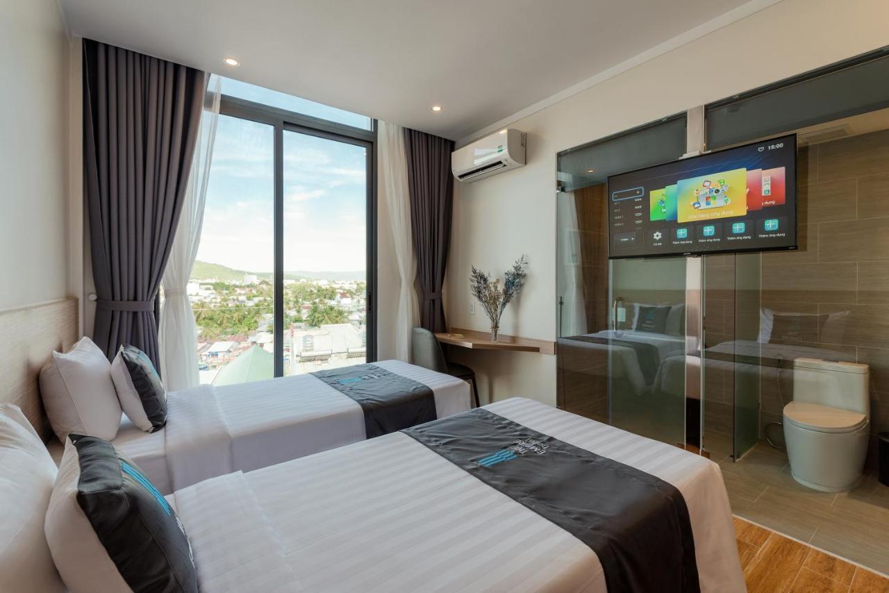 The Empire Hotel Phu Quoc Exterior photo